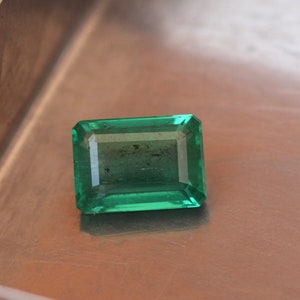 Natural zambia emerald octagon 2.30 carats , natural gemstone, emerald ring idea