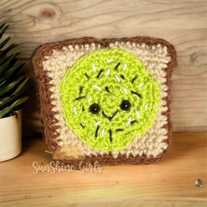 Crochet Breakfast Plushie/amigurumi/egg/bacon/avocado/avocado toast