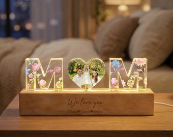 Lámpara de noche personalizada para mamá, lámparas de noche con nombre floral, regalos para el Día de la Madre, lámpara LED acrílica