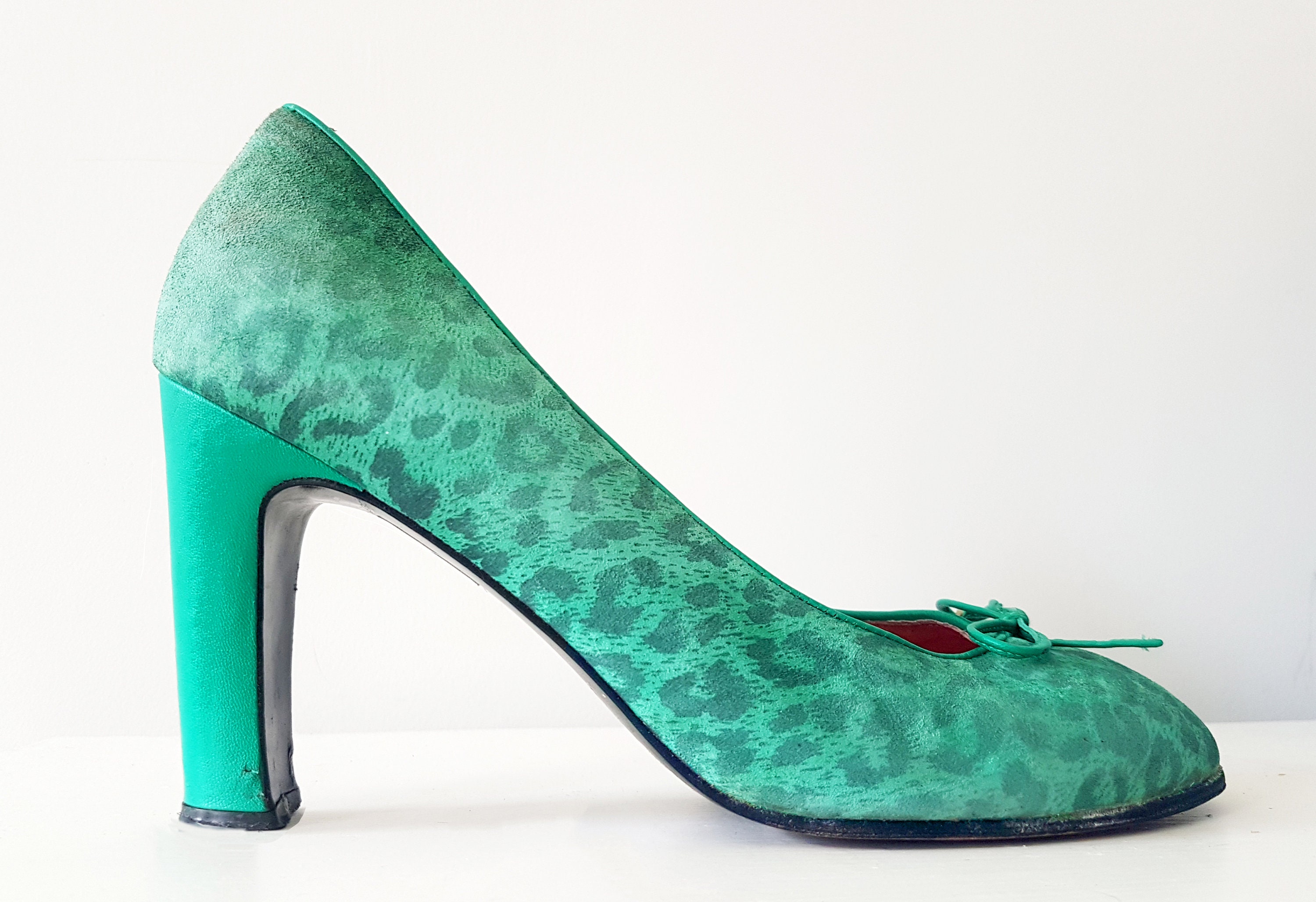 Real Style Lime Green Leopard Print Pumps. UK |