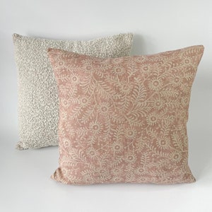 Neptune 'Orla' Apricot Thistle Pattern Fabric Handmade Cushion Covers zdjęcie 1