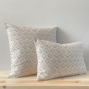 ROSEMARY (Natural) - Abstract Neutral Leaf Print Linen Modern Farmhouse Cushion Covers