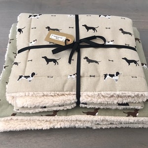 Sophie Allport Fleece Dog Bed/Blankets