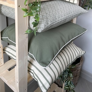 Housses de coussin d'extérieur vertes faites main