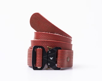 Red Belt, Vegan Belt, Adjustable Belt,  Eco Friendly Fashion, Vegan Fashion, Strap Belt, Ribbon Belt, Recycled Belt, Fabric Belt, Upcycled