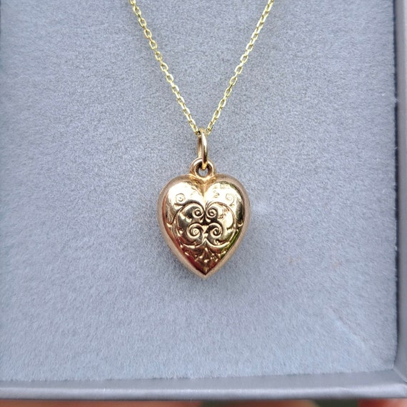Vintage 9ct Gold Engraved Puffy Heart Charm, 1962 - image 1