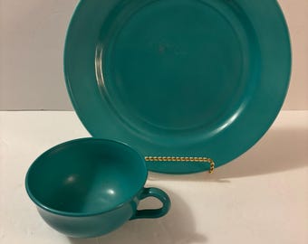 Vintage Art Deco Hazel Atlas Ovide milk glass Teal cup and plate