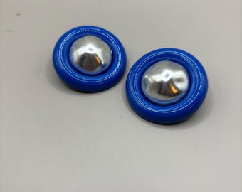Vintage 1980s Round Blue Silver  Clip Earrings
