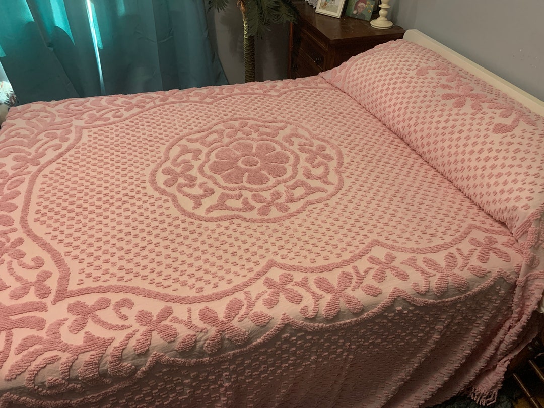 Vintage Rose Pink Chenille Bedspread Cottage Chic Full/queen Etsy