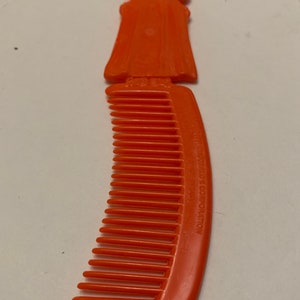 Vintage 1980s McDonalds Happy Meal toy - red Hamburgler comb