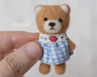 Mädchen Teddybär mit Kleid