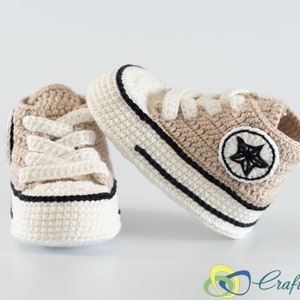 Hand knitting crochet baby booties, boots, baby sneakers, baby unisex colour shoes, baby shower gift.