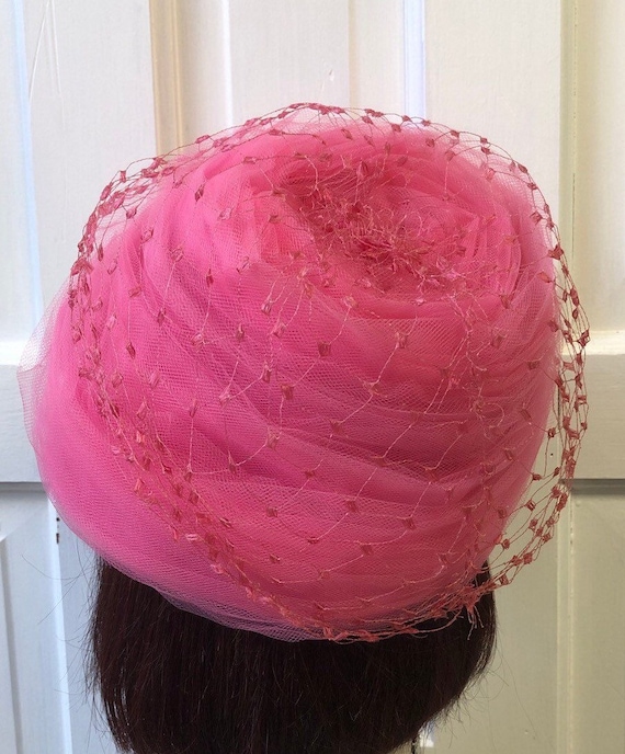 Beehive Hat Vintage 50s Bright Pink