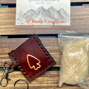 Milkweed Pouch wind checker hunting