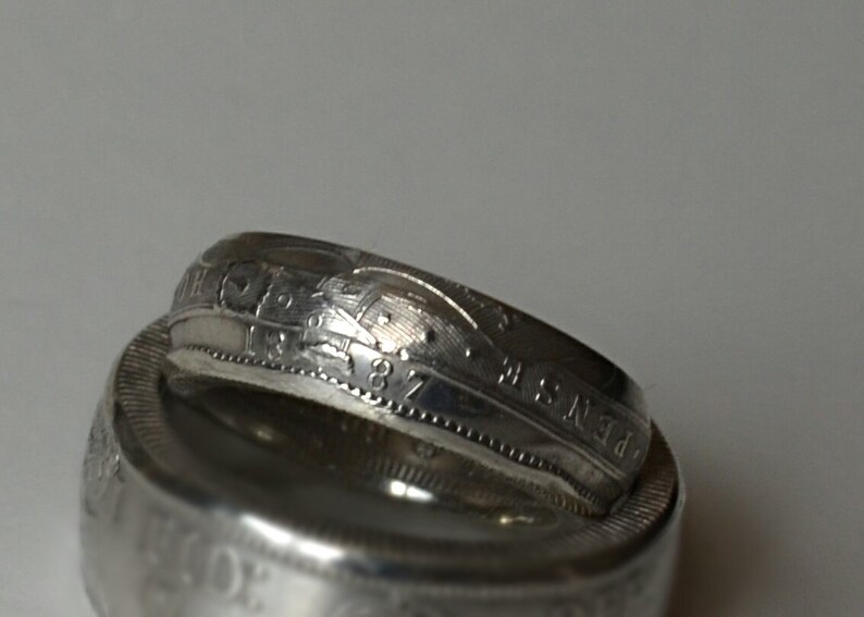 Sterling silver one shilling coin ring image 9