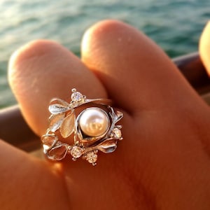 Pearl Diamond Engagement Ring, Natural Pearl Ring,Pearl Leaves Ring, 14k Gold Pearl And Diamond Ring, White Pearl Ring, Pearl Ring For Women