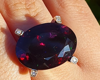 This is a Black Opal Ring, Amazing, Huge, One of a Kind, 14k Gold, Natural Opal Ring, Opal Diamond Ring, Fire Opal Ring , Opal Cocktail Ring