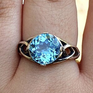 Natural Blue Topaz Ring 14K Solid Gold Solitaire Celtic Knot Ring Gift Ring For Her/For Him,Blue Topaz Vintage Engagement Ring, Fine Rings