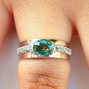 Natural Green Sapphire Engagement Ring 14k/18k Green Sapphire Wedding Band Ring Bridal ring,Teal Sapphire Diamond Ring,Peacock Sapphire Ring
