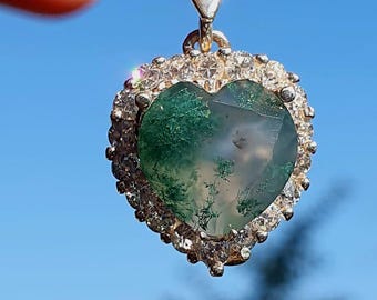 Moss Agate Solid Gold Necklace, Moss Agate Diamond Necklace, Green Gemstone Pendant Necklace, Fine Necklace, Moss Agate Heart Necklace Women