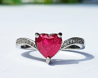 Ruby Diamond 14k gold ring,Ruby Engagement Ring,Heart Ring Women, July Birthstone Ring, Ruby Ring Solid Gold, Natural Ruby Ring, Heart Rings