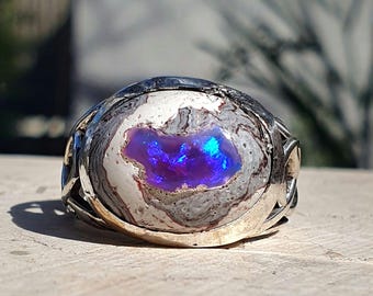 Anello con opale ovale naturale da 13 carati, anello con opale di fuoco, anello con opale nodo celtico, anello vistoso con opale, grande anello con opale messicano da est a ovest