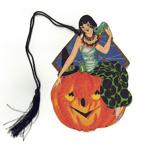Vintage Halloween Bridge Tally Card, Flapper on Jack O&#39; Lantern Pumpkin, Hallmark, Art Deco 1920s-1930s, Unused