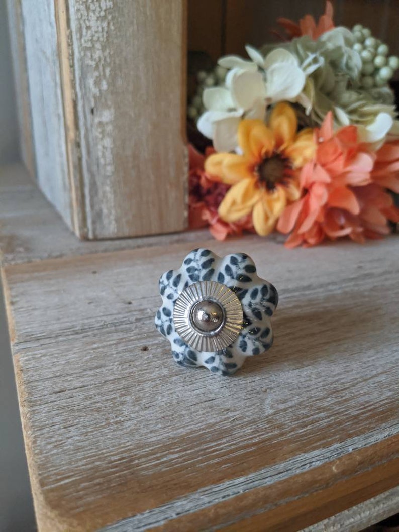 Shabby Chic Knob Drawer Pull Cabinet Hardware Farmhouse | Etsy