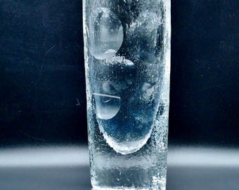 Finnish Glass Vase: Mid-Century Ice Textured Design, 26cm