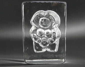 Vintage Scandinavian Design Glass Paperweight - Figurine Sculpture by Lars Hellsten