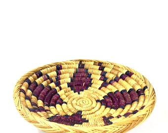 Vintage African Handwoven Basket – Mid-Century Coiled Storage Bowl in Natural Fibre, Tribal Decorative Craft