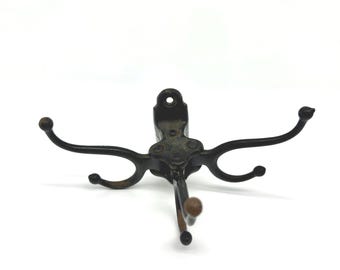Vintage Industrial Wall Hook – Swivelling 3-Arm Metal Hanger, c.1950s – Possibly Swedish Train Fitting