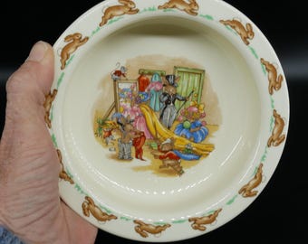 Royal doulton bunnykins bowl: 1970s nursery decor