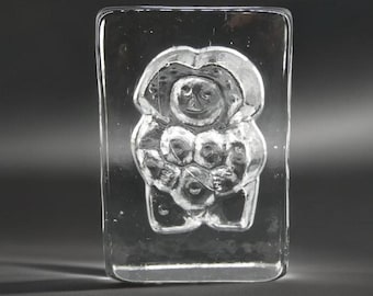 Vintage scandinavian design glass paperweight - figurine sculpture by lars hellsten