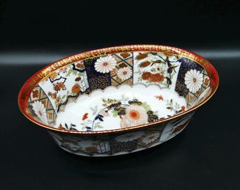 Imari Style Japanese Porcelain Bowl – Vintage Saji Fine China, Deep Oval Dish, 23 cm