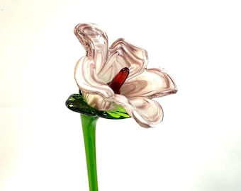 Blush Pink Art Glass Flower Sculpture – Murano Style Hand-Blown Decorative Stem