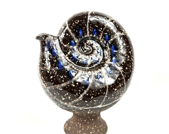 Nittsjö Nautilus Shell Sculpture – Swedish Pottery by THO, 1970s