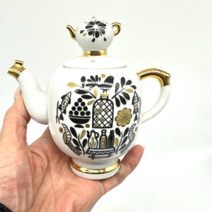 ヴィンテージのソ連磁器ティーポット：22金の民芸品、コレクター向けミニフィニアル 画像 9