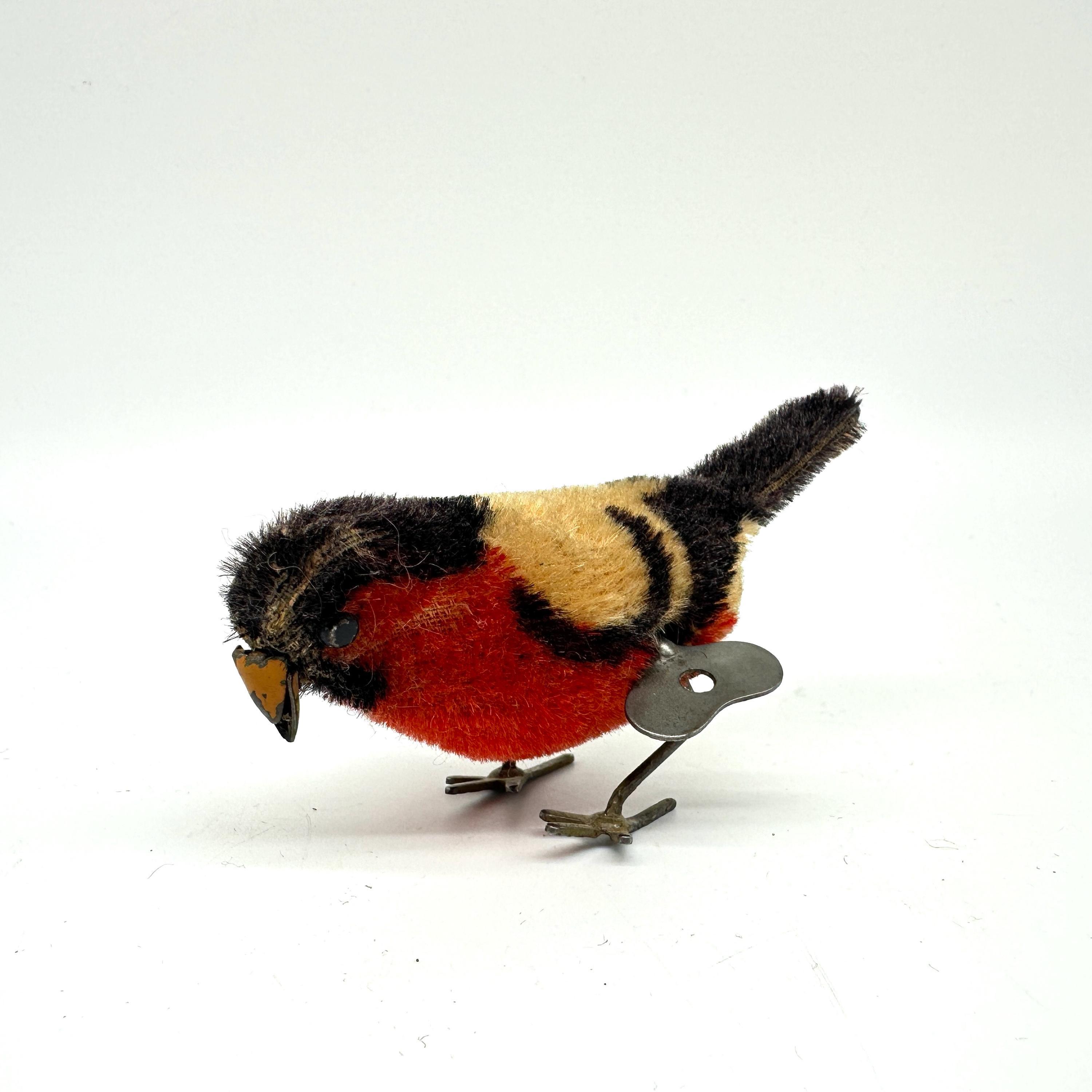 ヴィンテージ シュコー　ミニチュア　フクロウ Mechanical Pecking Schuco Bird – German Wind-up Toy - Etsy