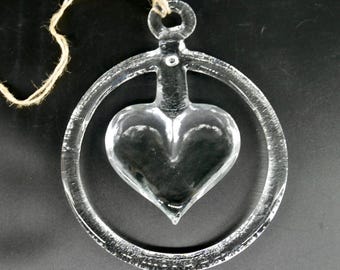 Vintage Kosta Boda Glass Heart Suncatcher – Bertil Vallien, 1970s