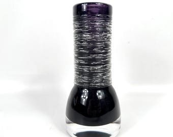 Scandinavian Art Glass Vase – Bengt Edenfalk for Skruf Sweden, 1960s Amethyst Spun Series