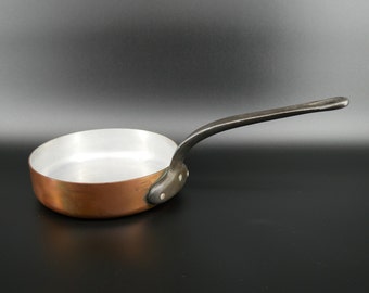 Vintage French Copper Sauté Pan – Classic Country Kitchen Cookware