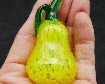 Vintage Kosta Boda Miniature Yellow Pear – Hand-Blown Art Glass Sculpture, Mid-Century Scandinavian Fruit Decor
