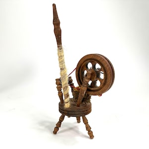 Antique Rustic Wooden Spinning Loom Model: Handmade Craft Ornament