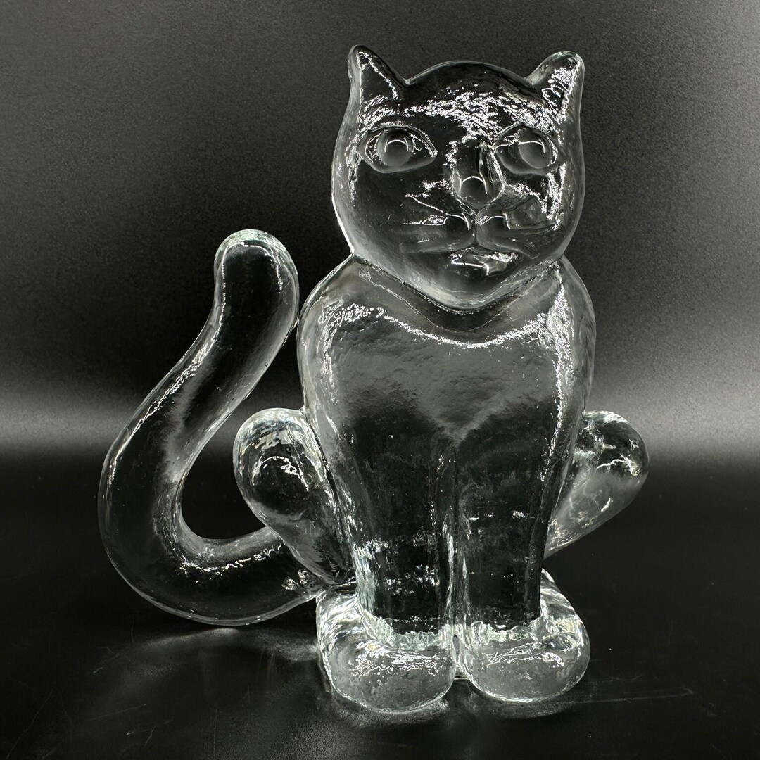 * vintage glass figure ୨୧ * ガラスの リスさん il_1080xN.5994537223_tink.jpg