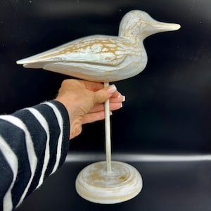 Hand-Carved Wooden Bird Sculpture – Vintage Nordic Folk Art, 1980s Figurine