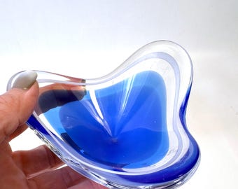 Kunstglasschale, Flygsfors Coquille Blau Weiß, Paul Kedelv, 1950er Jahre