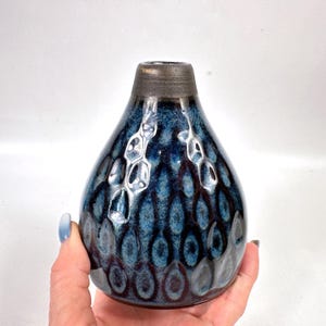 Vase en poterie, Danemark, céramique bleue, design scandinave