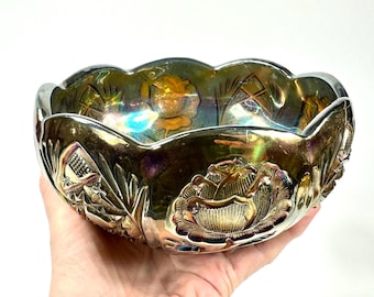 Vintage Carnival Glass Bowl – Intricate Early 20th Century Beauty