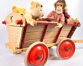 Wooden Toy Wagon, Child’s Pull-Along Cart, 1940s
